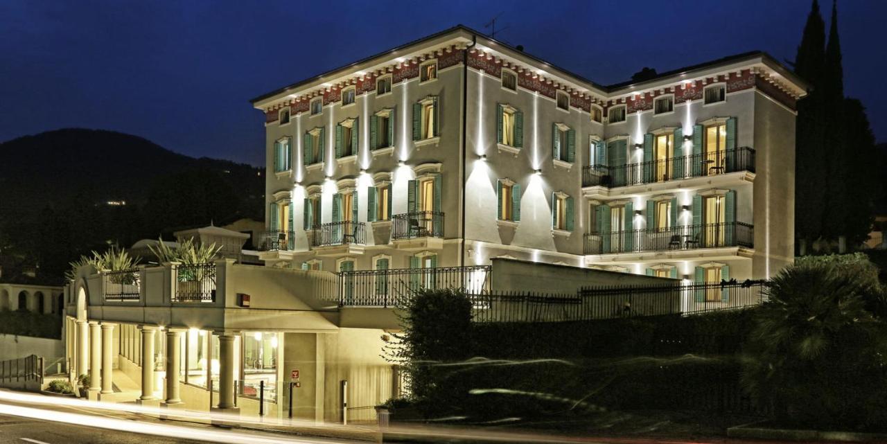Gardone Palace 4*